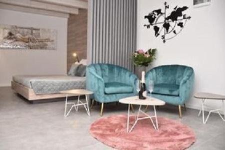 Apartments Hidden Paradise Ровинь Экстерьер фото